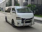 Toyota Hiace SUPER GL 2017
