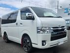 Toyota Hiace Super-GL 2021