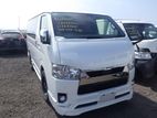 Toyota Hiace SUPER GL 2023