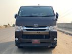 Toyota Hiace Super GL 3.5-Grade 2019