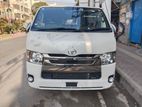 Toyota Hiace Super GL Dark prime 2019