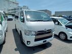 Toyota Hiace Super GL Dark Prime 2022