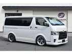 Toyota Hiace Super GL Dark Prime 2022