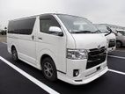 Toyota Hiace Super GL Pearl 2019