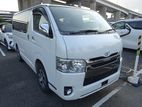 Toyota Hiace Super GL Pearl 2019