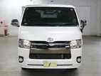Toyota Hiace SUPER GL PEARL 2020