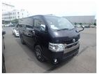 Toyota Hiace Super GL Point 5 2021