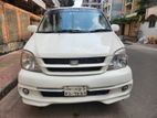 Toyota Hiace Touring 2001