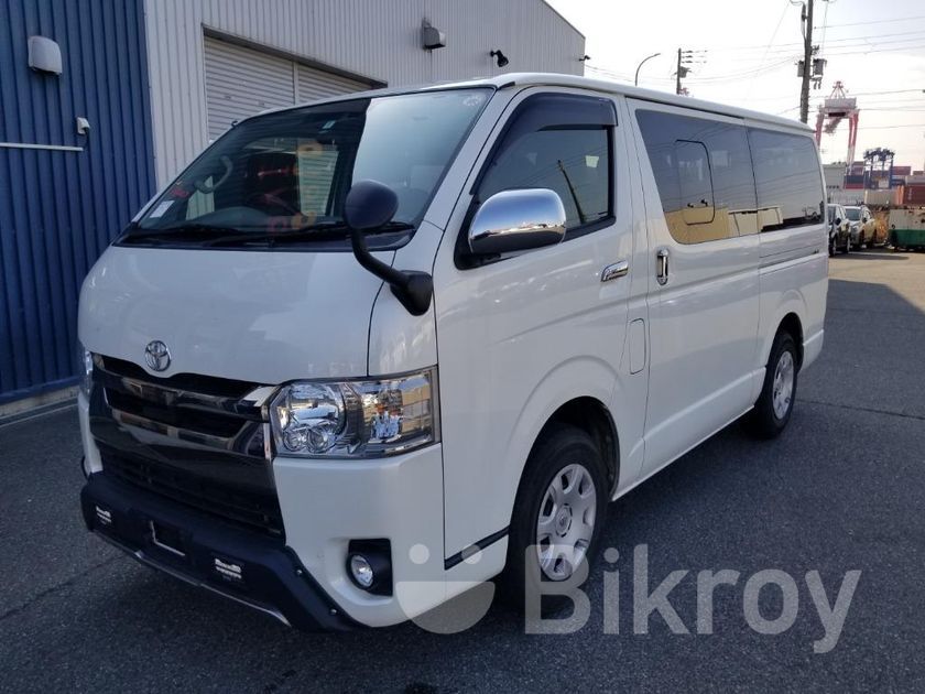 Toyota Hiace TRH200 SUPER GL LTD 2018 in Agrabad | Bikroy