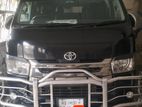 Toyota Hiace Trs 2015