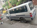 Toyota Hiace X 2003