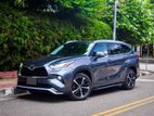 Toyota Highlander Dynamic SUV 7Seater 2022