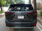 Toyota Highlander Premium.Luxury. 2022