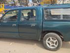 Toyota Hilux Carry Boy 2001