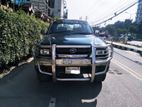 Toyota Hilux DOUBLE-CABIN-PICKUP 2005