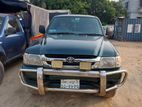 Toyota Hilux Double cabin pickup 2005