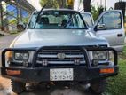 Toyota Hilux . 1999