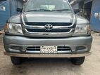 Toyota Hilux Pickup 2003