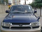 Toyota Hilux Surf 2002