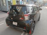 Toyota iQ G Limited 2011