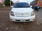 Toyota ist 2004