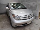 Toyota ist . 2004