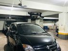 Toyota ist black 2004