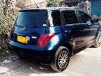 Toyota ist Black 2004