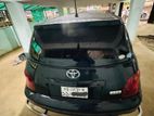 Toyota ist Black 2004