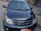 Toyota ist black 2005