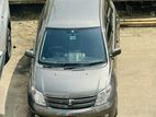 Toyota ist G LED 2003