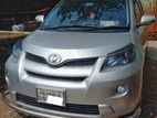 Toyota ist G.New.Shape 2010