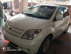 Toyota ist pearl colour 2004