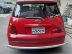 Toyota ist red 2006