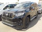 Toyota Land Cruiser Black 2021