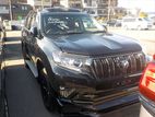 Toyota Land Cruiser Black color 2021