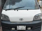 Toyota Cover Van , 2004