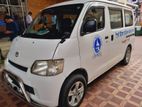 Toyota LiteAce . 2010