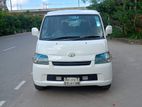 Toyota Noah LiteAce 2009