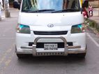 Toyota LiteAce Noah 2009