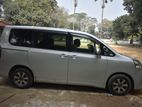 Toyota Microbus 2011