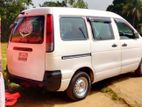 Toyota Noah 2002