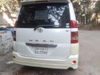 Toyota Noah 2002