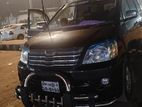 Toyota Noah 2002