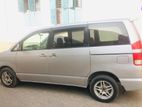 Toyota Noah 2002