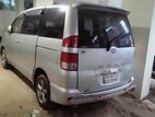 Toyota Noah 2003