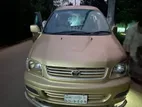 Toyota Noah 2003