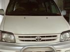 Toyota Noah . 2004