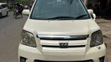 Toyota Noah 2004
