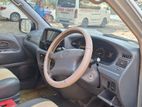 Toyota Noah 2004